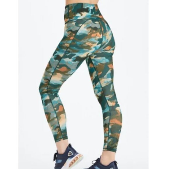 Fabletics Define PowerHold High-Waisted 7/8 Legging Size Small - Picture 2 of 7